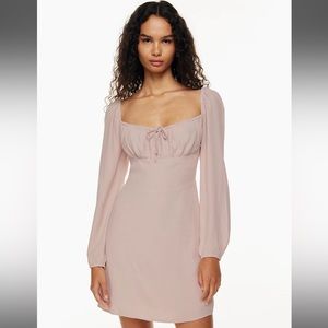 Aritzia Sunday Best Delilah Longsleeve Dress